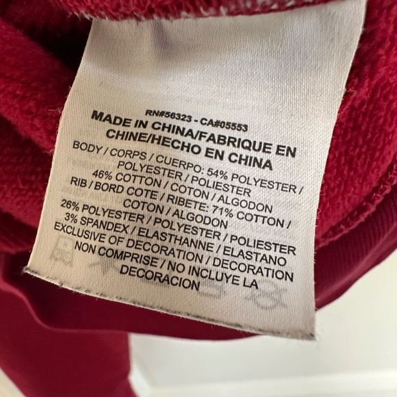 Red Nike Embossed Logo Cropped Dri-Fit Crewneck Sweatshirt Small - Picture 6 of 15